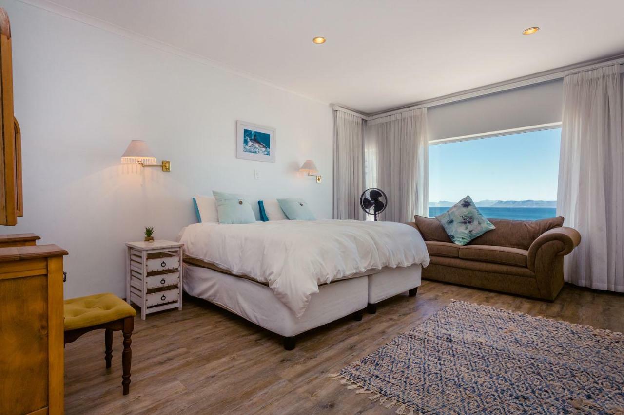49 On Cliff Hotel Gansbaai Exterior foto